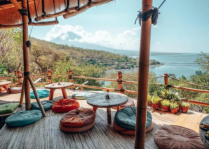 Hotel Blue Earth Village