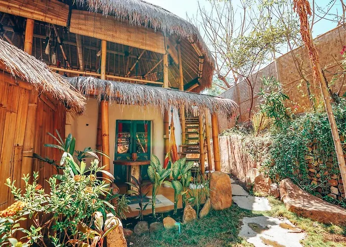 Blue Earth Village Hotel Amed (Bali)