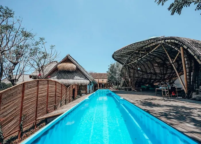 Blue Earth Village Hotel Amed