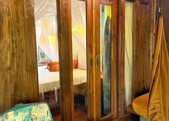 Hotel Blue Earth Village