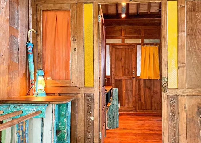 Hotel Blue Earth Village