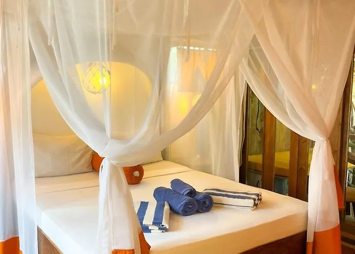 Hotel Blue Earth Village *