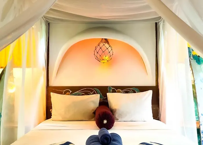 Blue Earth Village Hotel