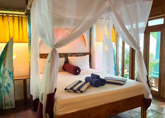 Hotel Blue Earth Village