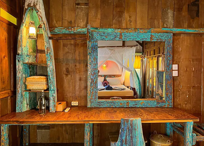 Hotel Blue Earth Village