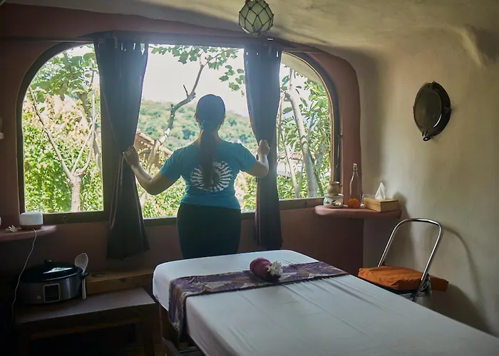 Blue Earth Village Hotel